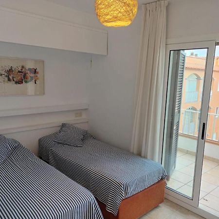 L' Escala Port De'N Perris 아파트 외부 사진